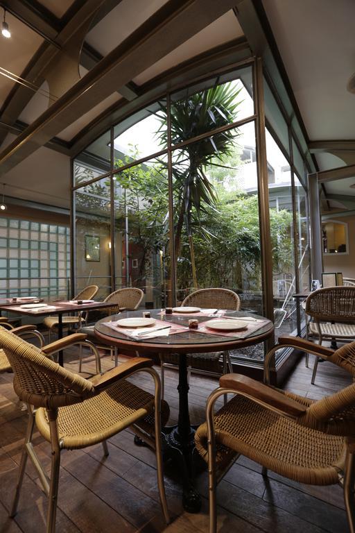 Hotel Au Petit Caporal Maisons-Alfort Kültér fotó