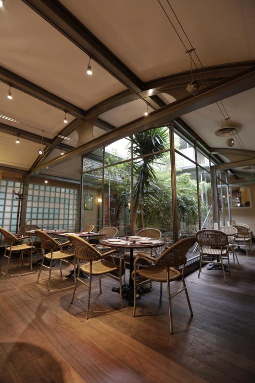 Hotel Au Petit Caporal Maisons-Alfort Kültér fotó